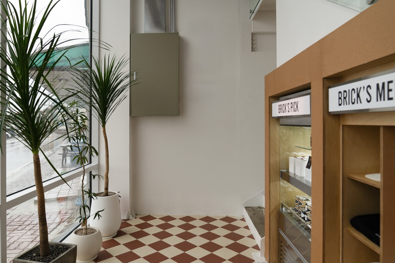 브릭 베이커스 Brick Bakers 강원도 동해시 베이커리 카페 공간 사진 14