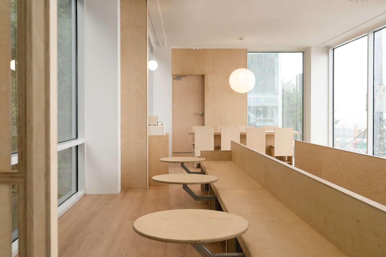 브릭 베이커스 Brick Bakers 강원도 동해시 베이커리 카페 공간 사진 33