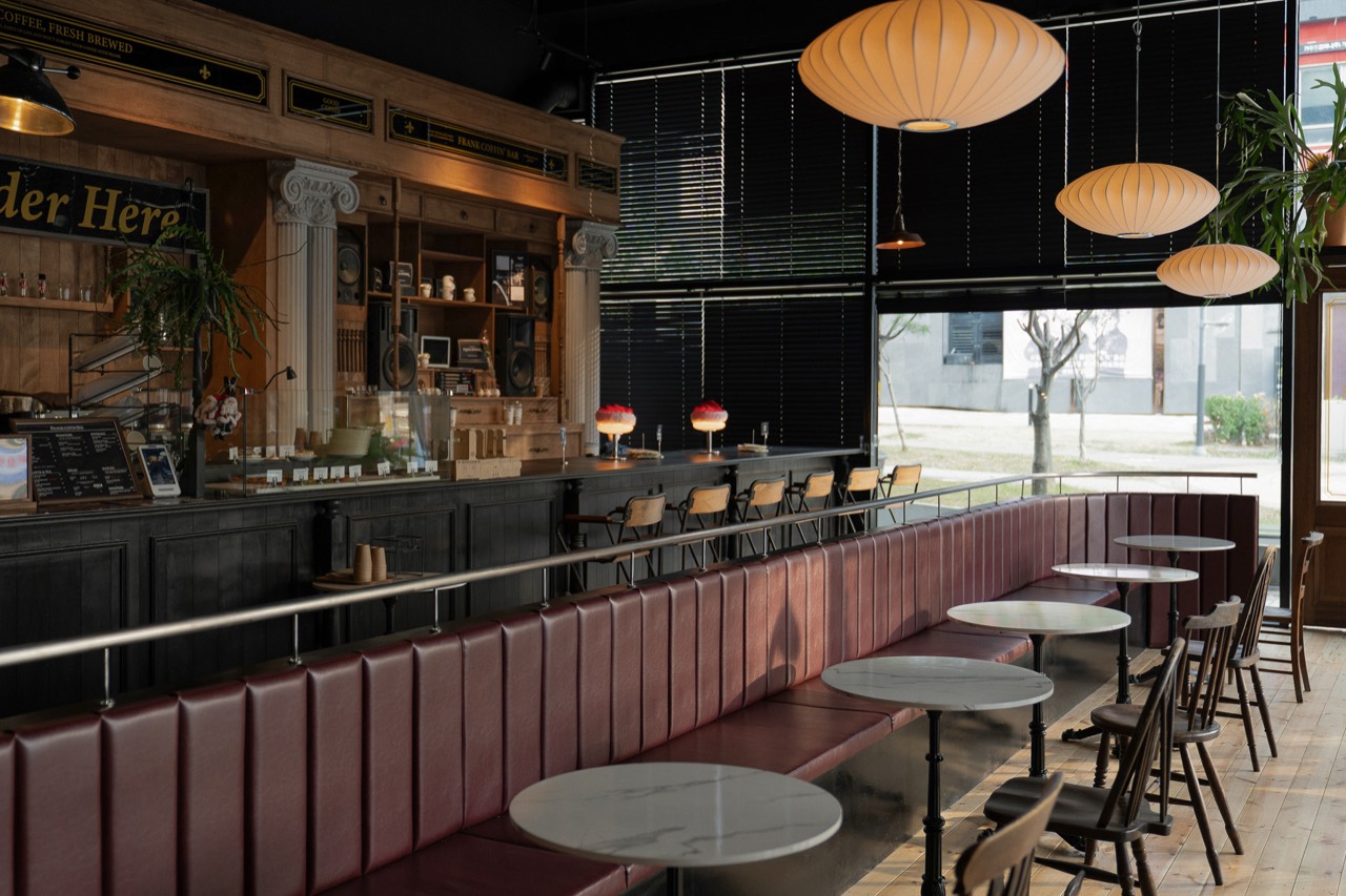 프랭크커핀바 Frank Coffin Bar 충남 천안시 불당동 카페 공간 사진 20